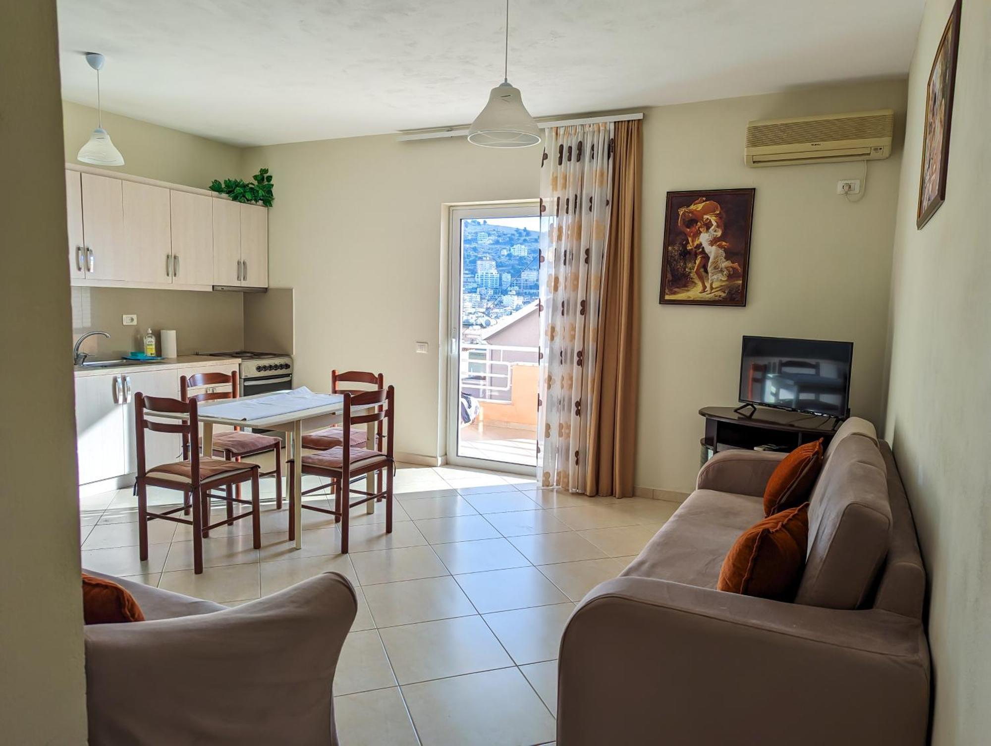 Sarah'S Apartments - 5 Min Walk To Beaches & Boulevard - Big Balcony! Sarande Luaran gambar