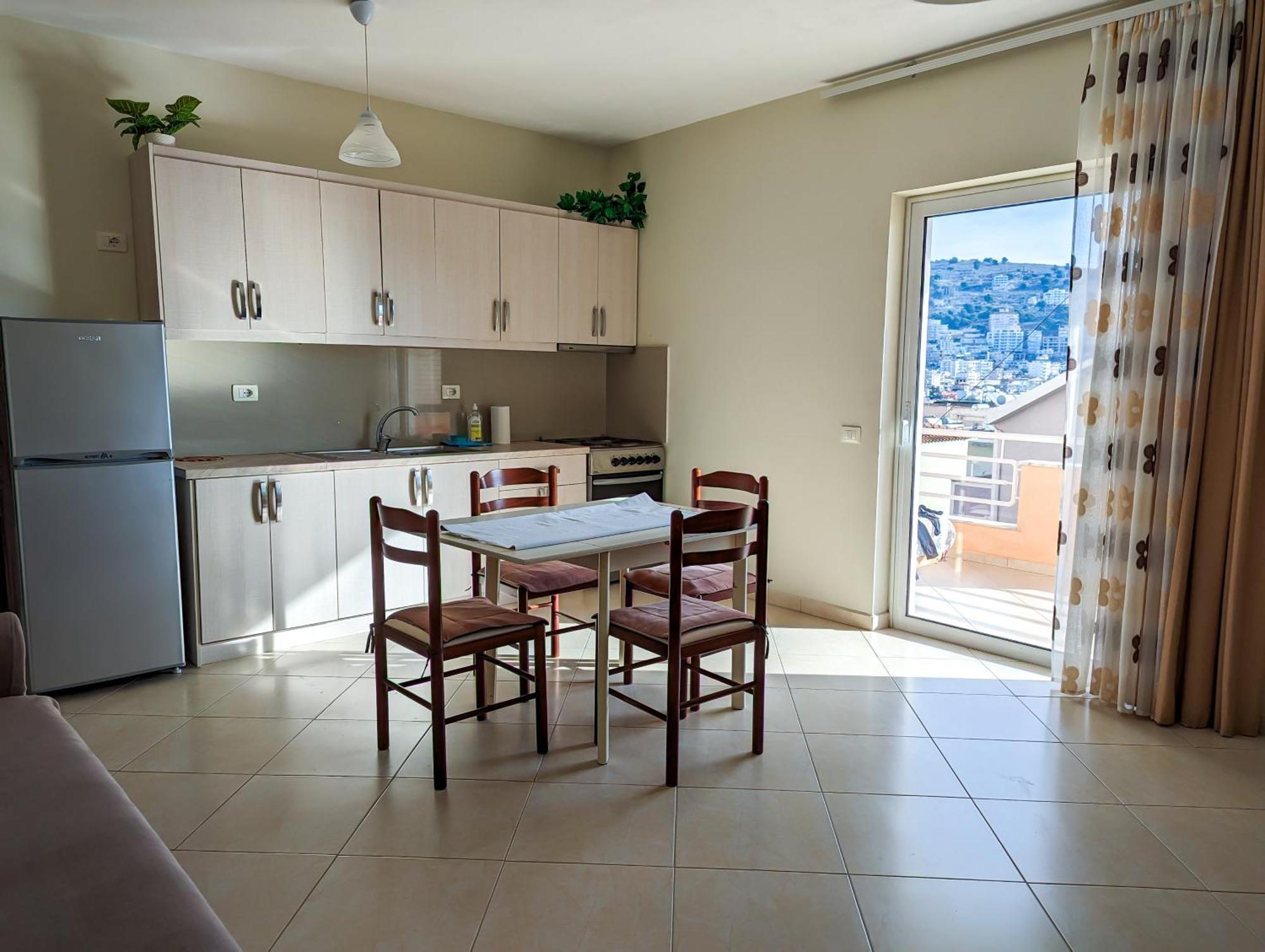 Sarah'S Apartments - 5 Min Walk To Beaches & Boulevard - Big Balcony! Sarande Luaran gambar
