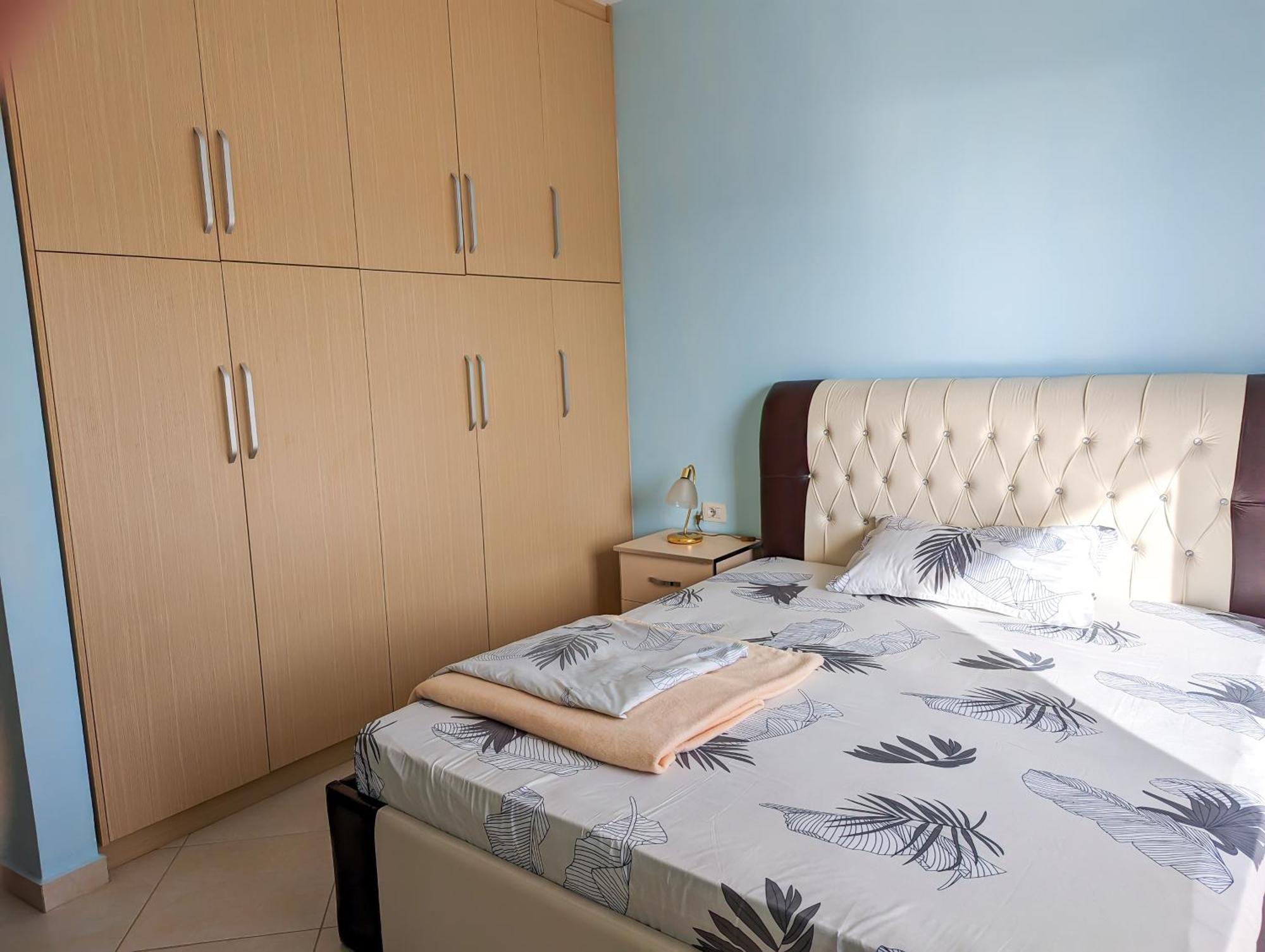 Sarah'S Apartments - 5 Min Walk To Beaches & Boulevard - Big Balcony! Sarande Luaran gambar