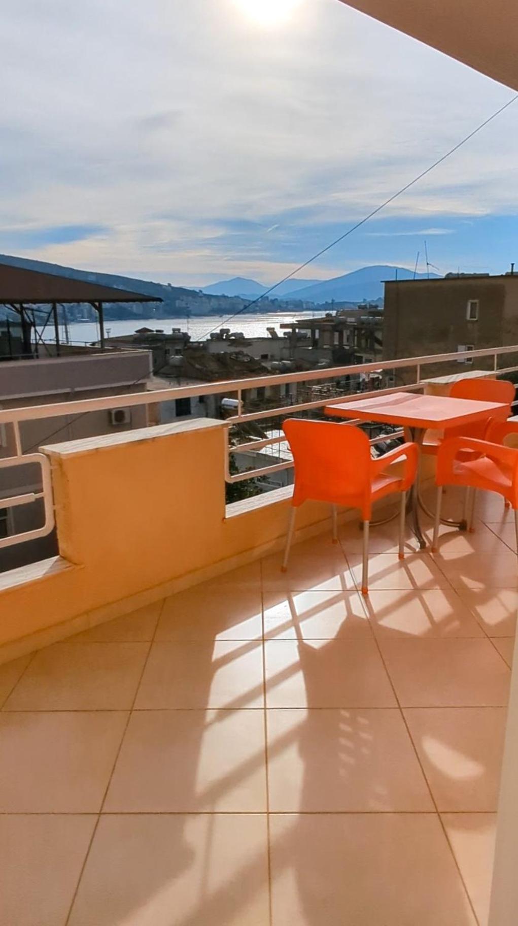 Sarah'S Apartments - 5 Min Walk To Beaches & Boulevard - Big Balcony! Sarande Luaran gambar