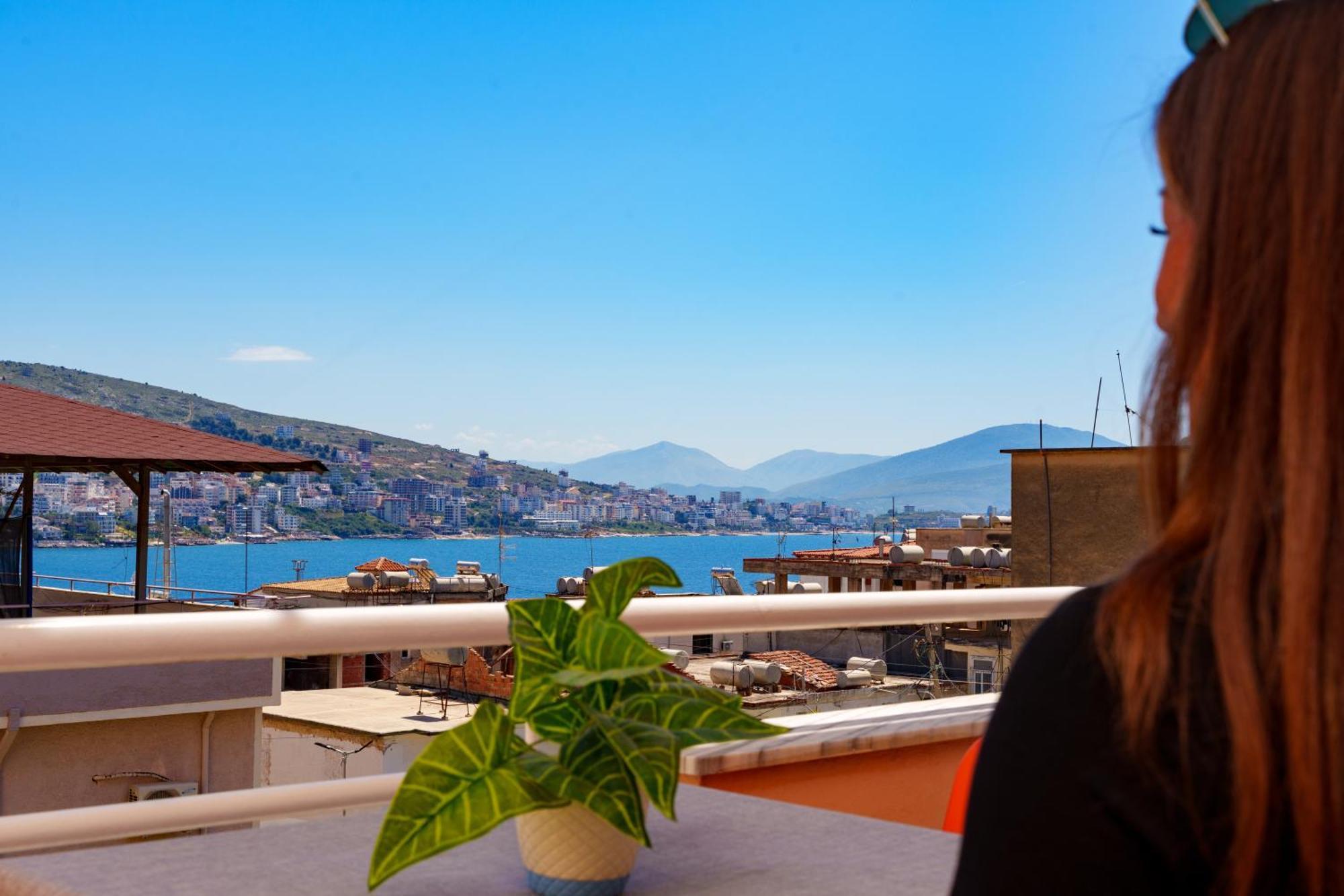 Sarah'S Apartments - 5 Min Walk To Beaches & Boulevard - Big Balcony! Sarande Luaran gambar